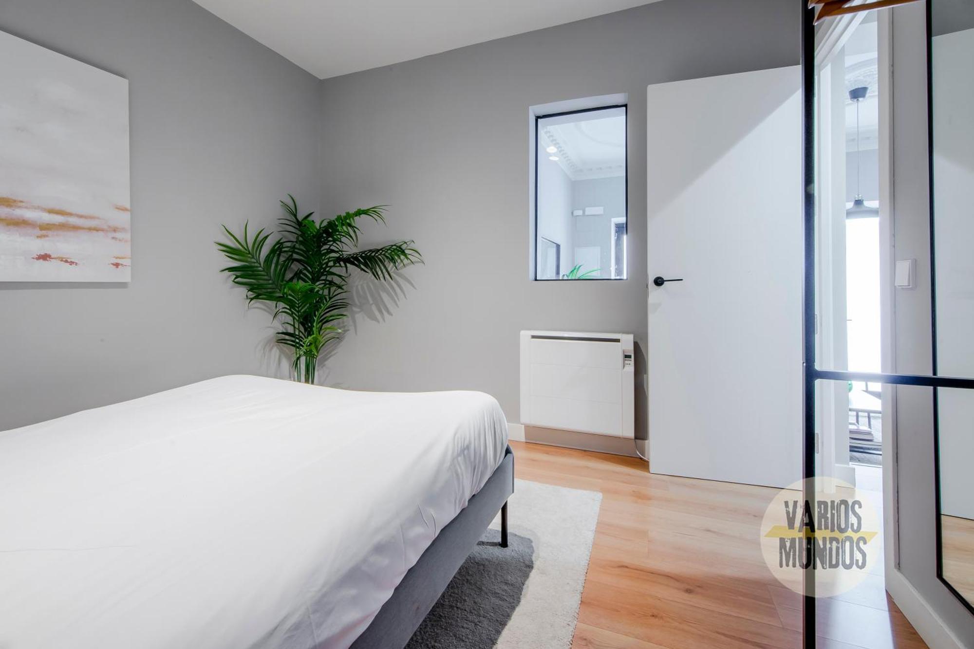 מדריד Modern Apt & Cool Interior Design A 20 Metros Del Retiro E1 מראה חיצוני תמונה