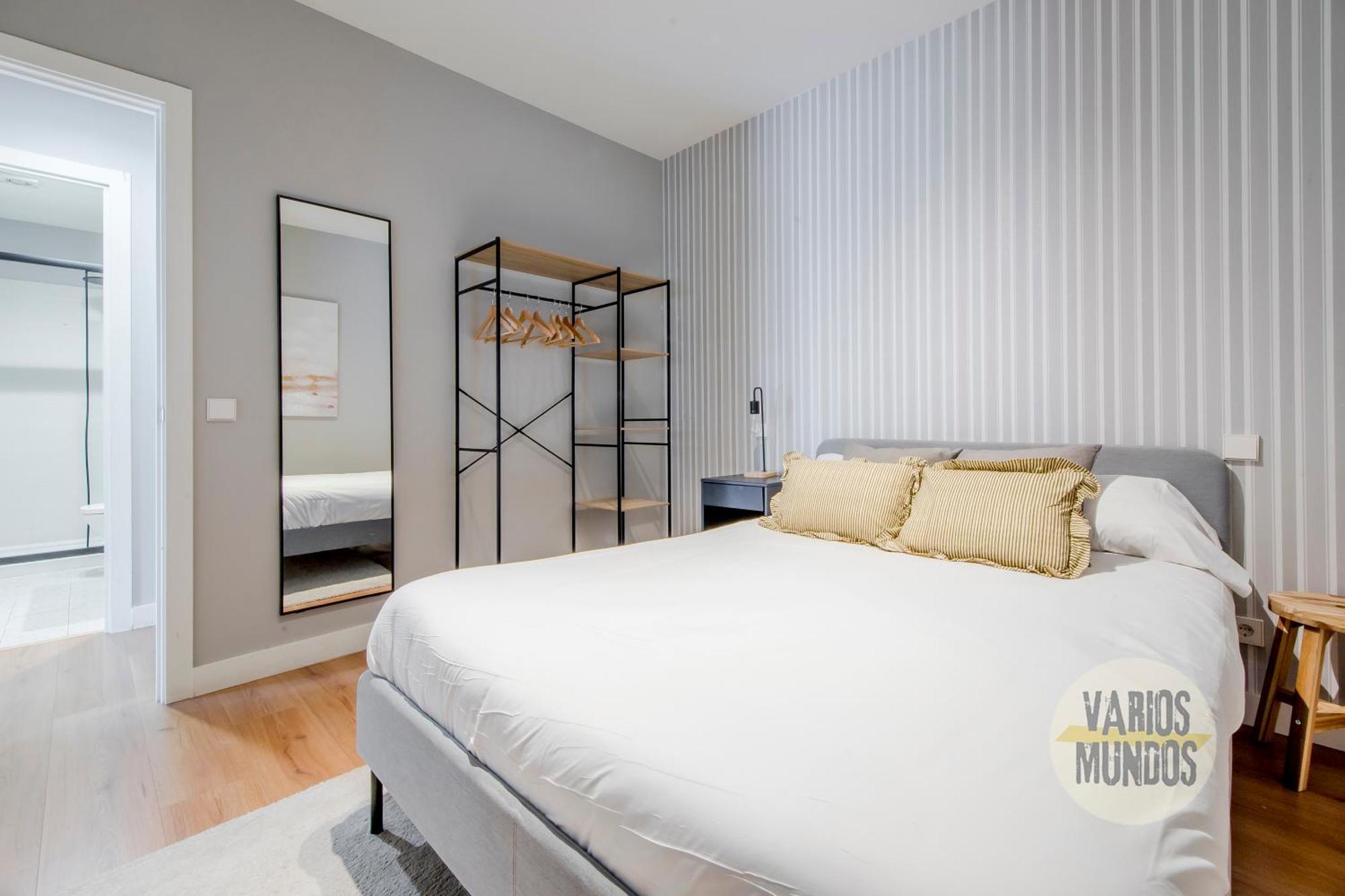 מדריד Modern Apt & Cool Interior Design A 20 Metros Del Retiro E1 מראה חיצוני תמונה