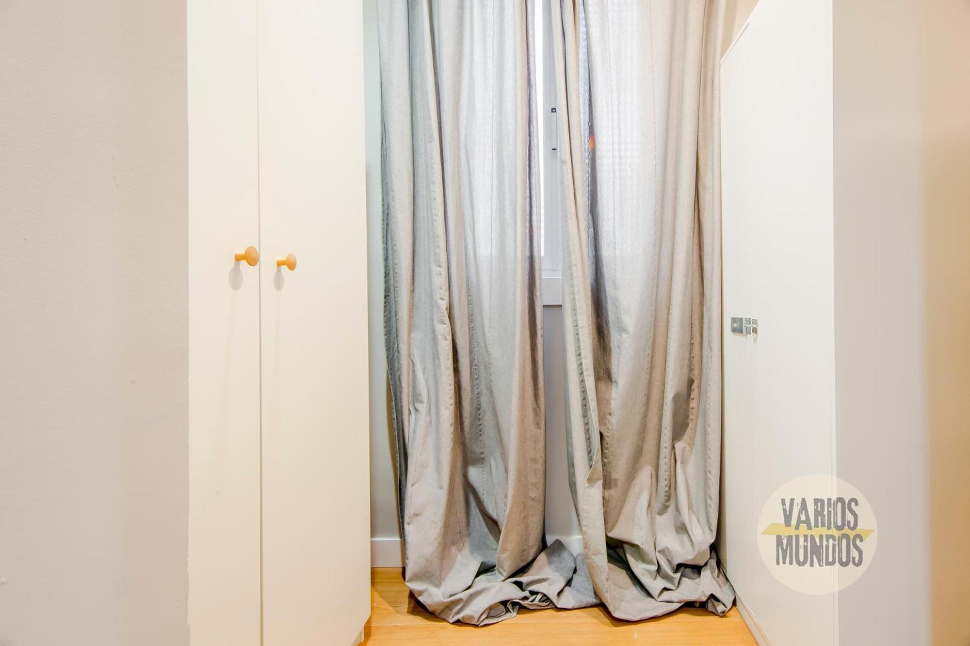 מדריד Modern Apt & Cool Interior Design A 20 Metros Del Retiro E1 מראה חיצוני תמונה
